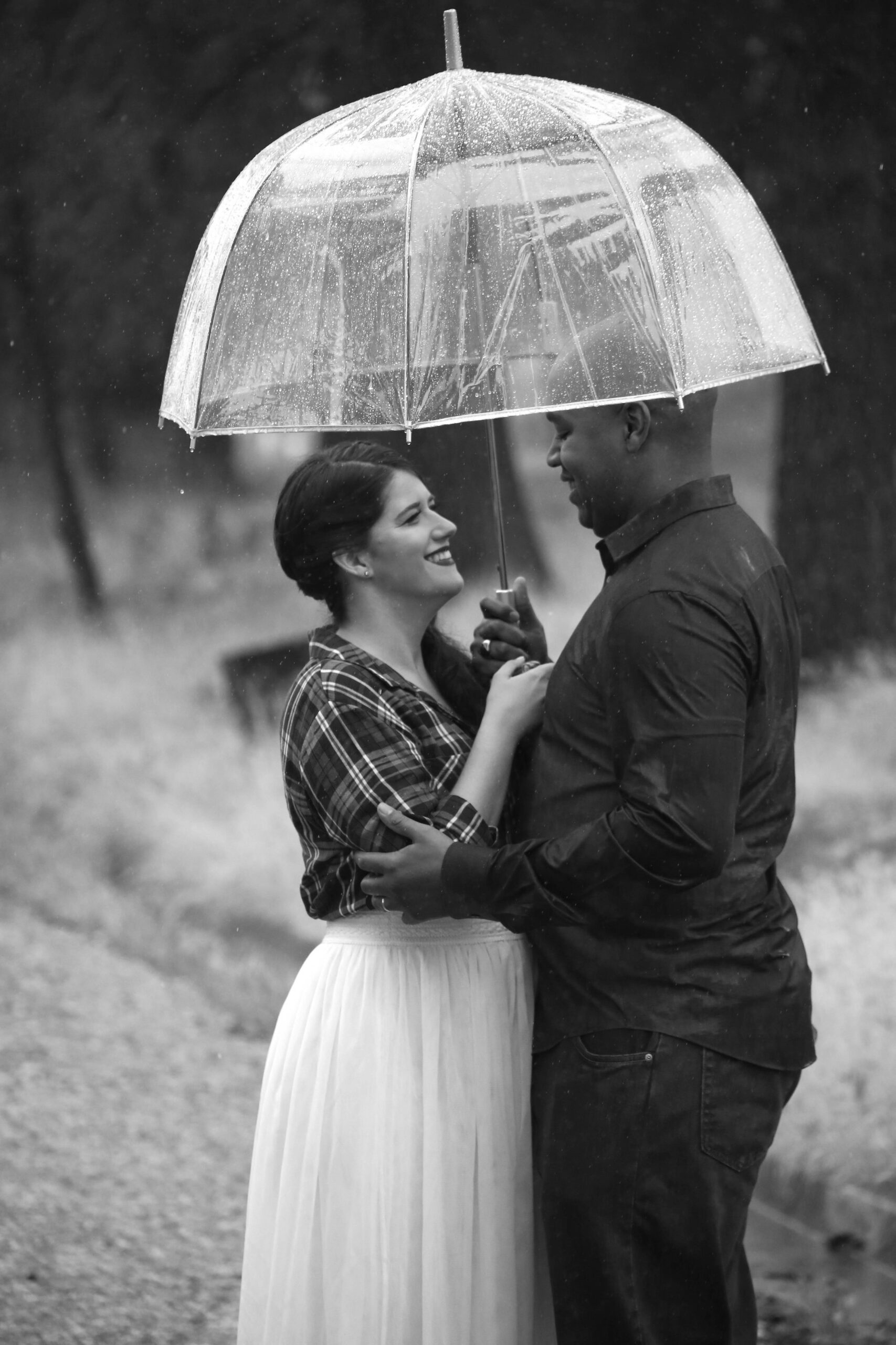 Pasadena Engagement Shoot | LA Wedding Videographers | The Siren & Co | Rainy Engagement Photos Pasadena | Umbrella Engagement Shoot in Rain