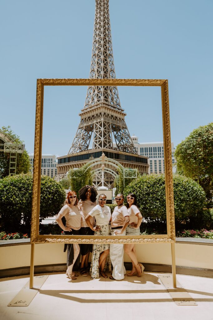 The Perfect Vegas Bachelorette Weekend | Vegas Bach photo spots | Bachelorette weekend planning tips