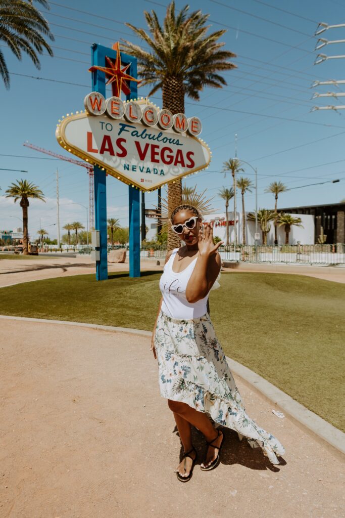 The Perfect Vegas Bachelorette Weekend | Vegas Bach photo spots | Bachelorette weekend planning tips